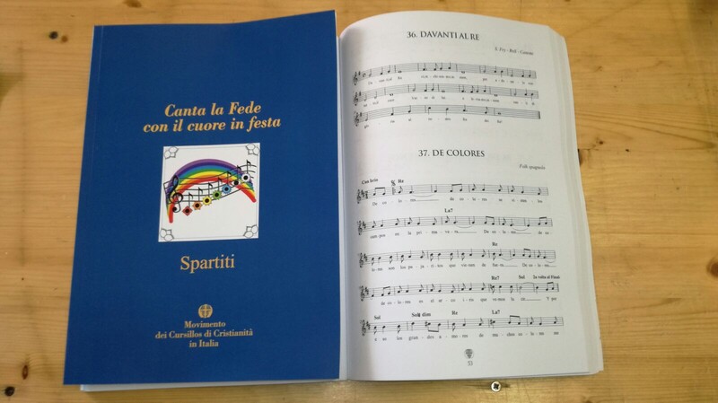 A- Libro dei canti con spartiti